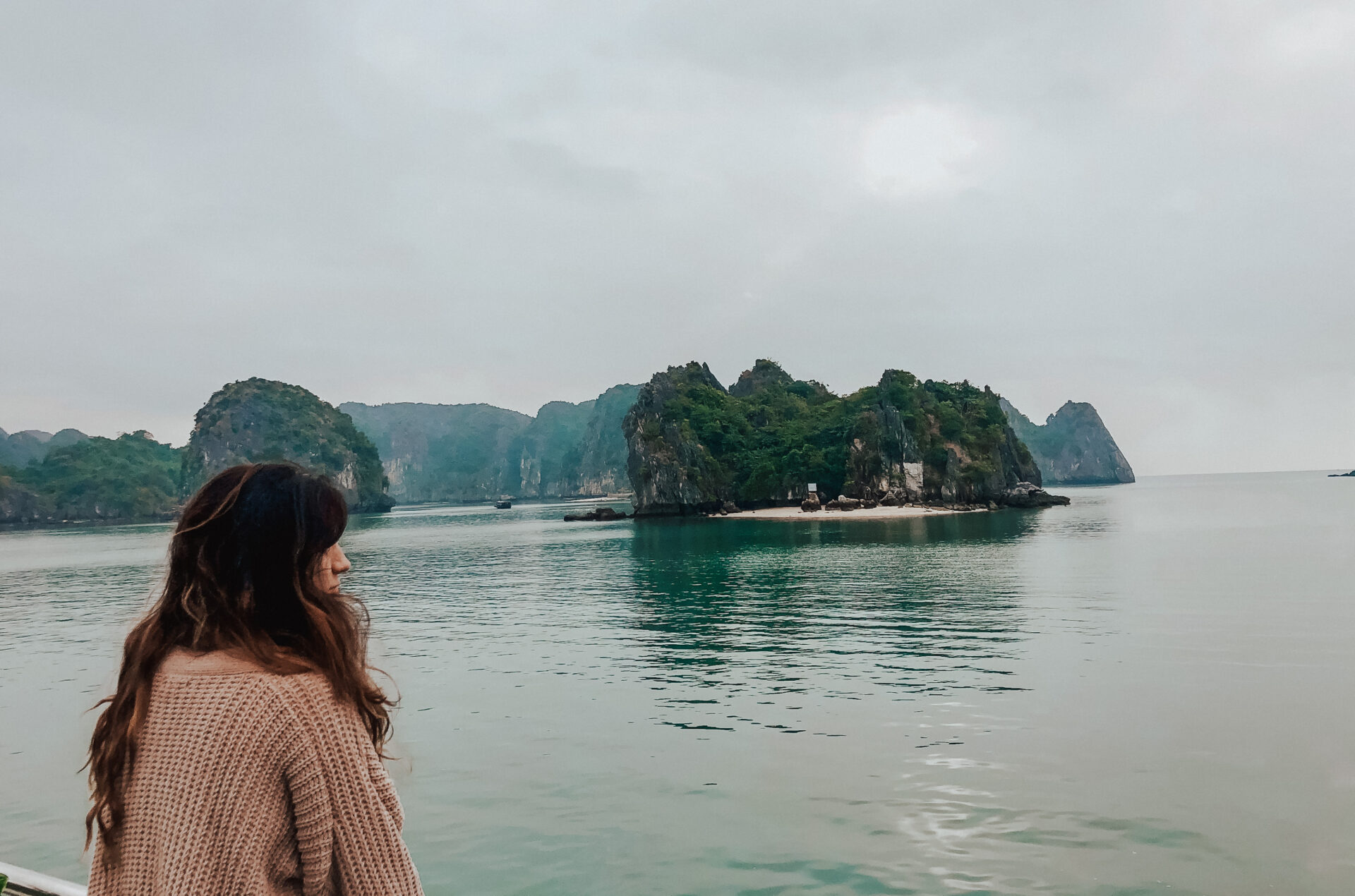 girl on boat in halong bay