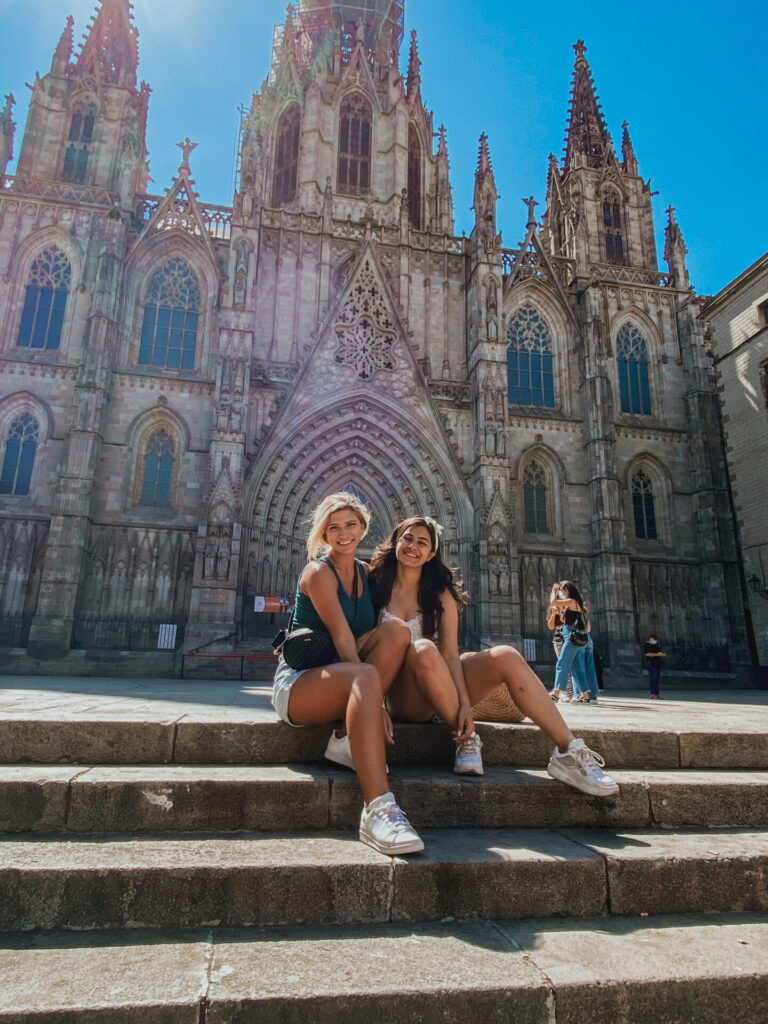 How to spend a weekend in Barcelona: 3 Day Itinerary 36 girls in front of barcelona cathedral